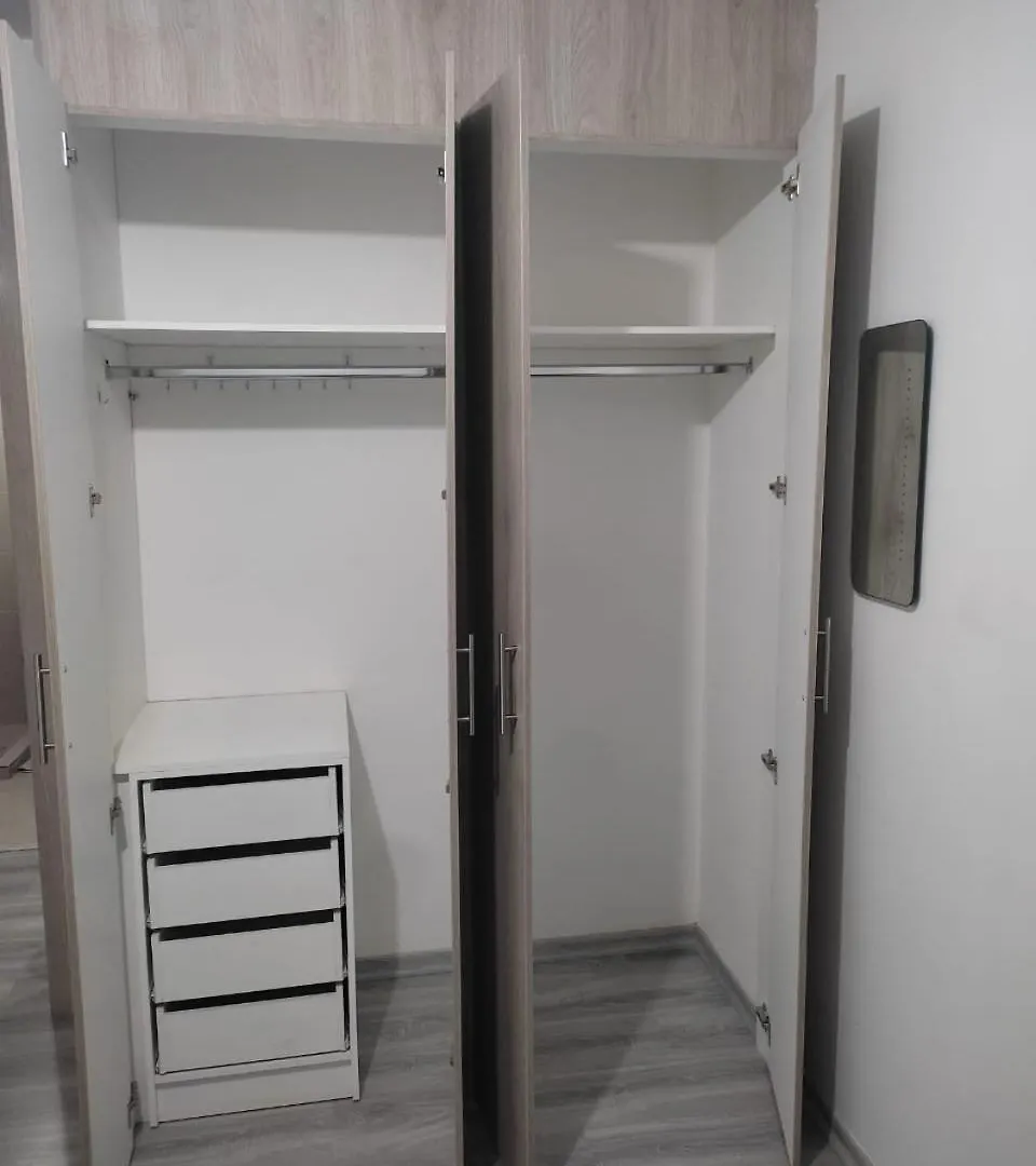 קיטו Departamento Cerca De Solca, Embajada Americana Y Estadio O דירה